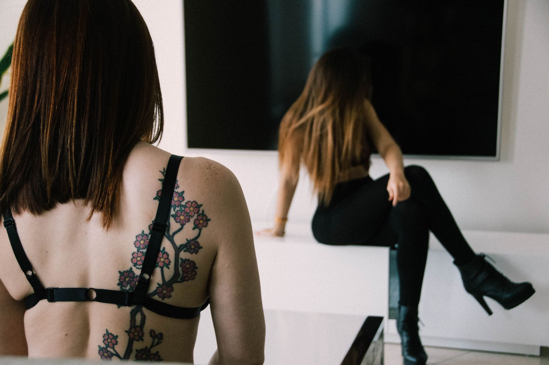 How to Choose the Best Shemale Cam Site in 2025