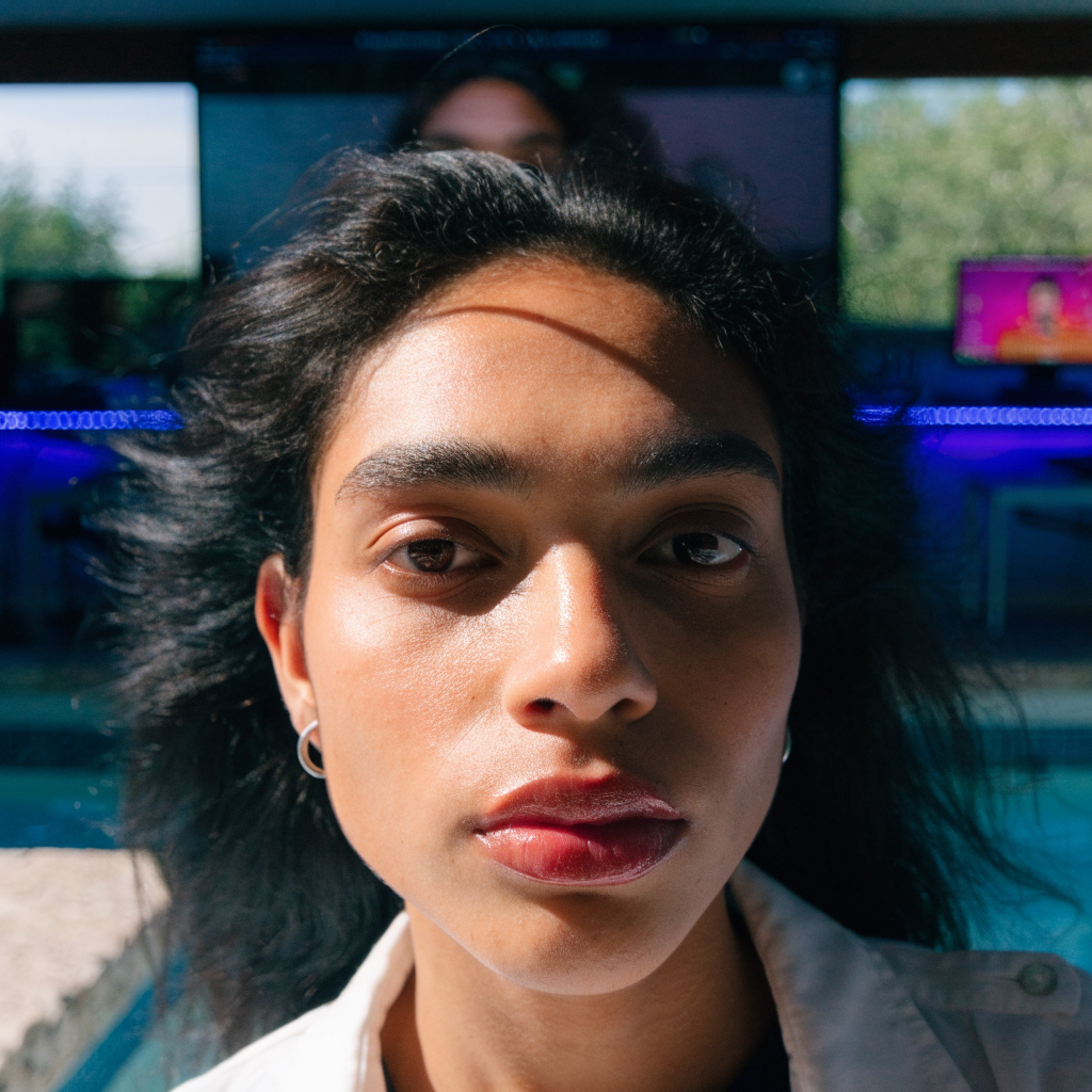 PoolLuna — Other trans cam model